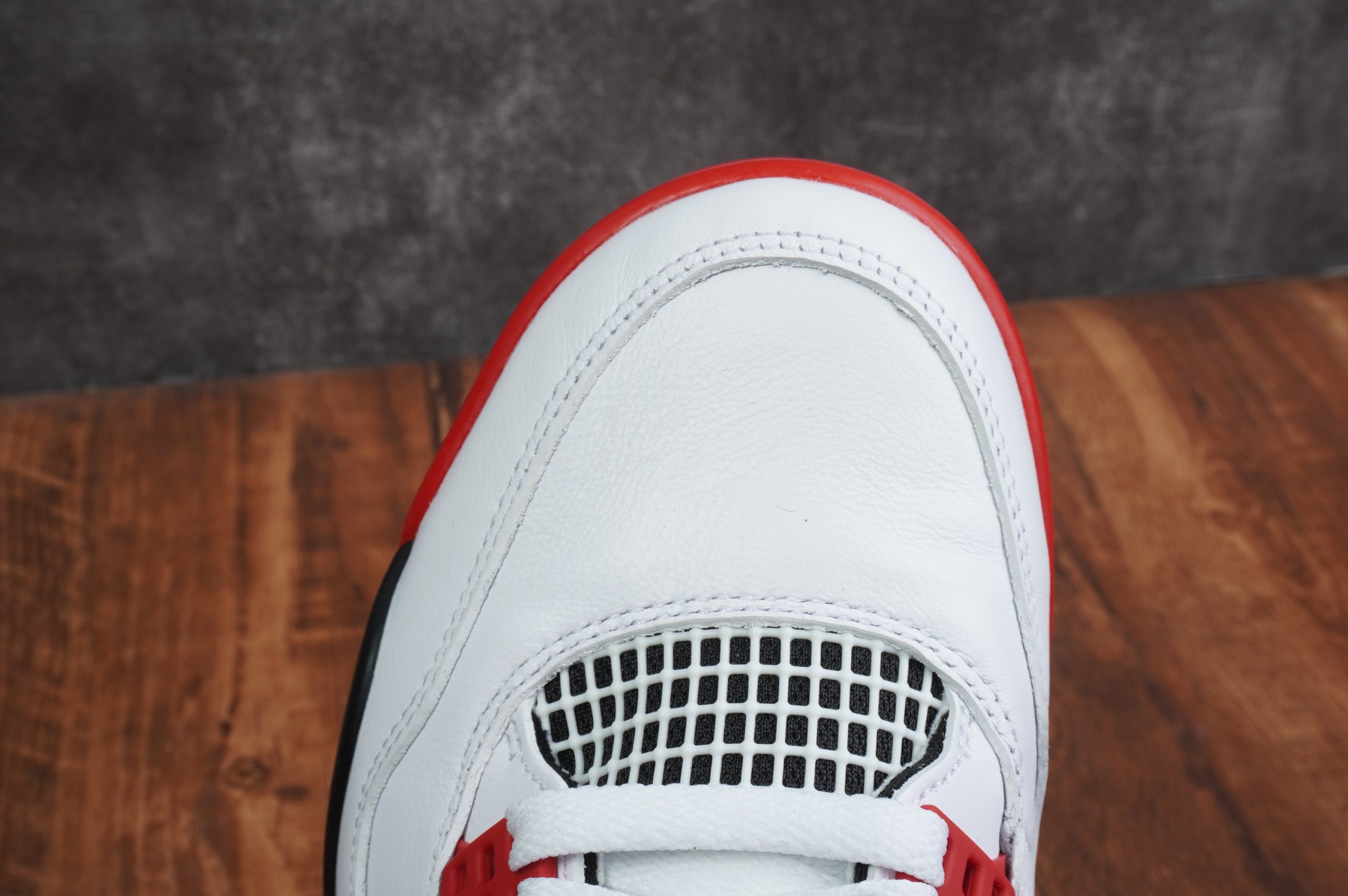 Jordan 4 Retro Fire Red 2020