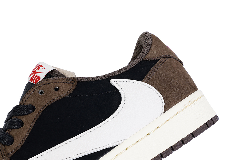 Jordan 1 Retro Low OG SP Travis Scott Brown