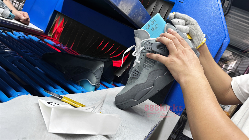 Air Jordan 4 SE Paris Olympics Cement Grey
