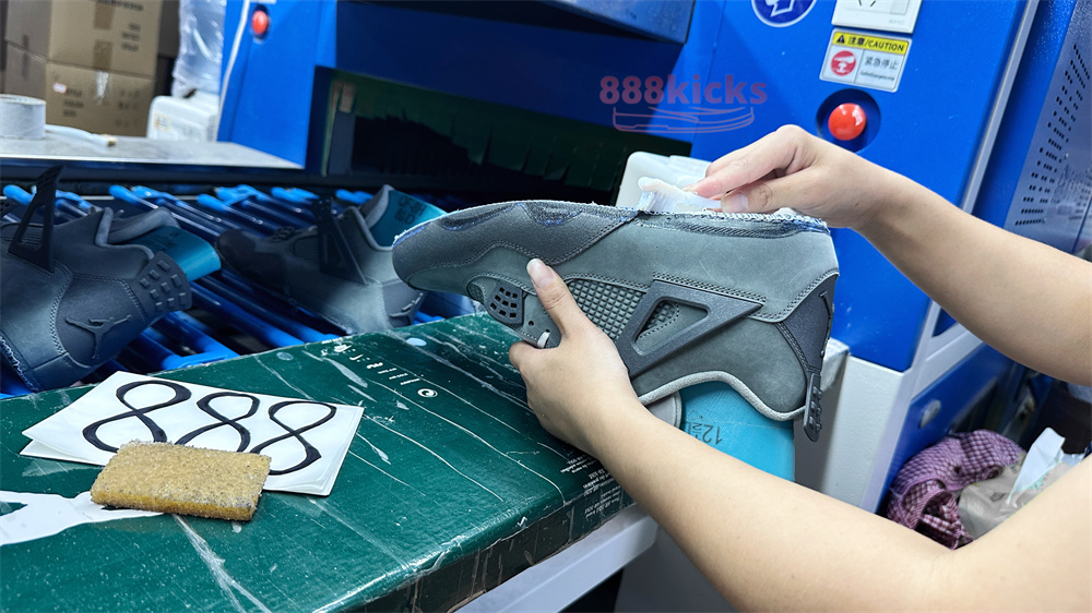 Air Jordan 4 SE Paris Olympics Cement Grey