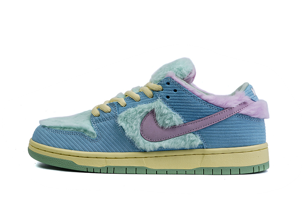 VERDY x Nike SB Dunk Low Visty