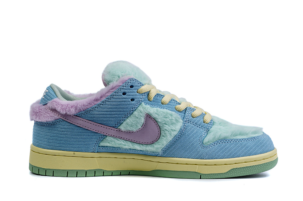 VERDY x Nike SB Dunk Low Visty